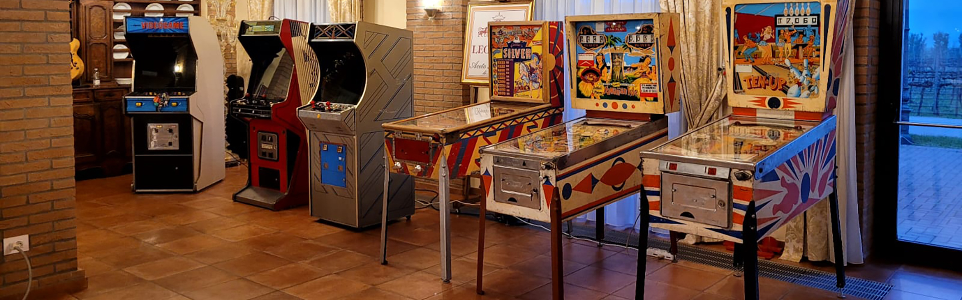 Jukebox Vintage Eventi - Jukebox e flipper originali per allestimenti raffinati e indimenticabili.