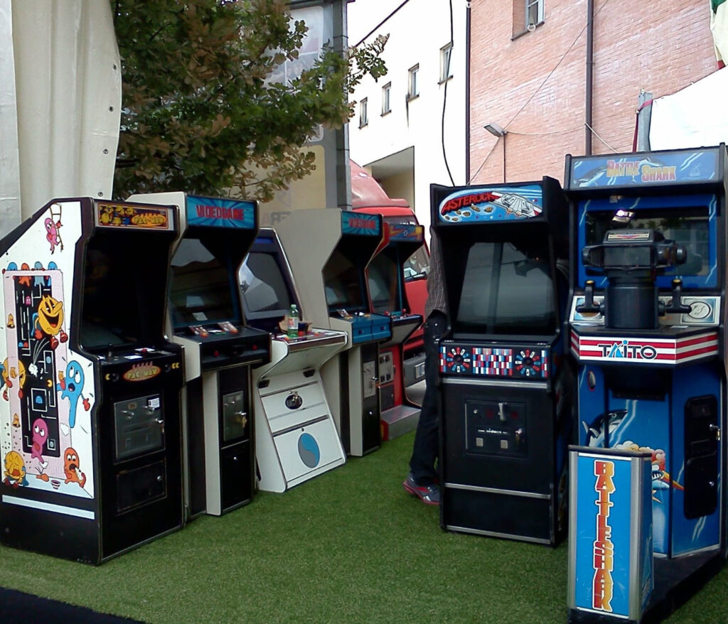 Jukebox Vintage Eventi - Jukebox e flipper originali per allestimenti raffinati e indimenticabili.